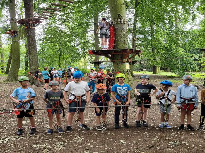 �winouj�cie: Kolonia