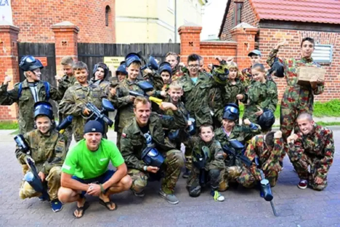 Jaros�awiec - paintball i Archery Tag