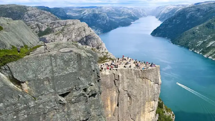 Norwegia - Fiord Camp - ob�z rekreacja i zwiedzanie