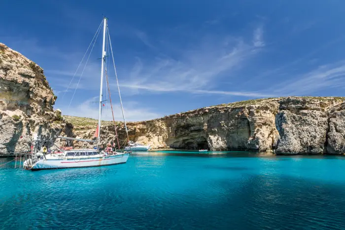 Malta - Bugibba - ob�z Aqua Aerobic & Dance - wylot z Warszawy, Krakowa