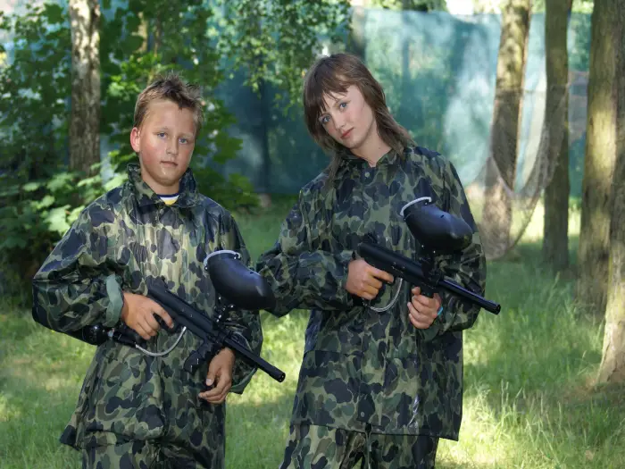 Ko�obrzeg - ob�z paintball, laser tag, bumper ball i archery tag