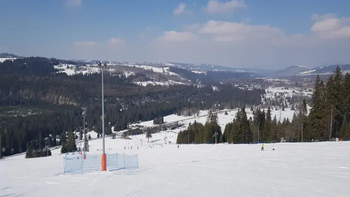Korbiel�w - ob�z narciarski